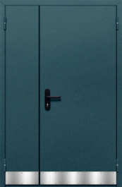 Фото двери «Полуторная с отбойником №33» в Черноголовке